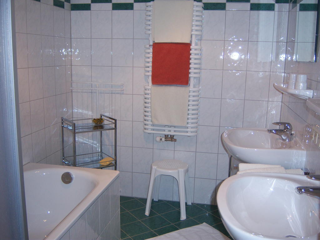 Appartement Zum Roessl Ramsau am Dachstein Szoba fotó